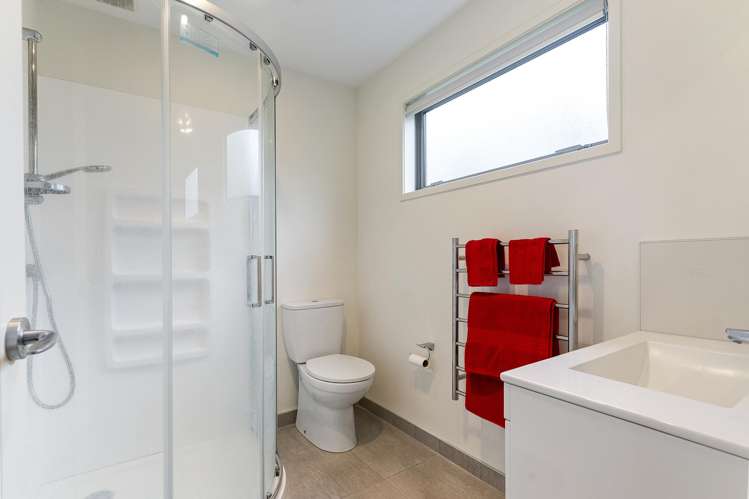 21 Koru Place Snells Beach_11