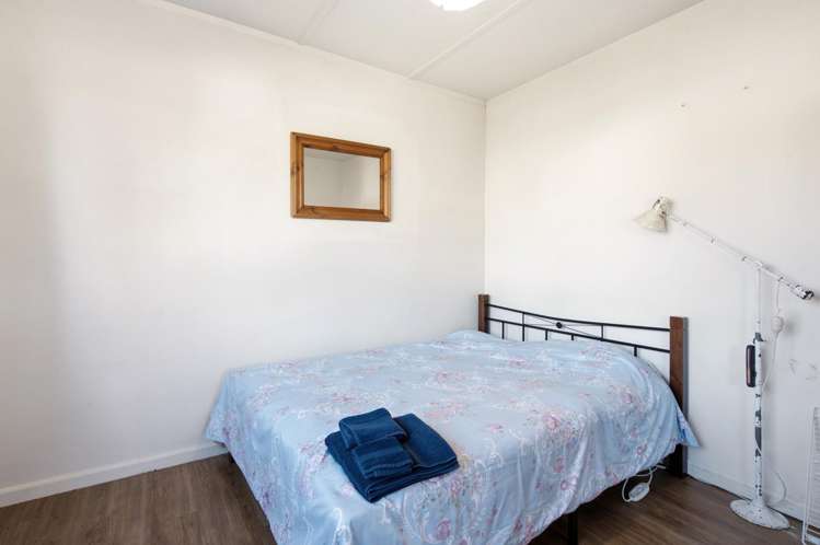 5662 West Coast Road Springfield_22