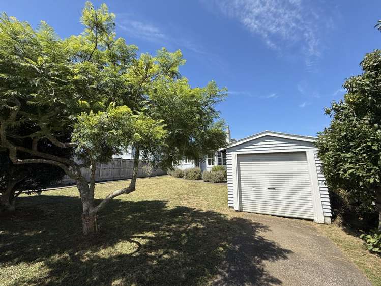 6 Radcliffe Street Glen Innes_18