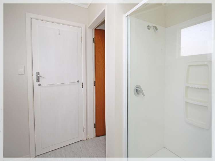 3 /18A Kings Drive Levin_11
