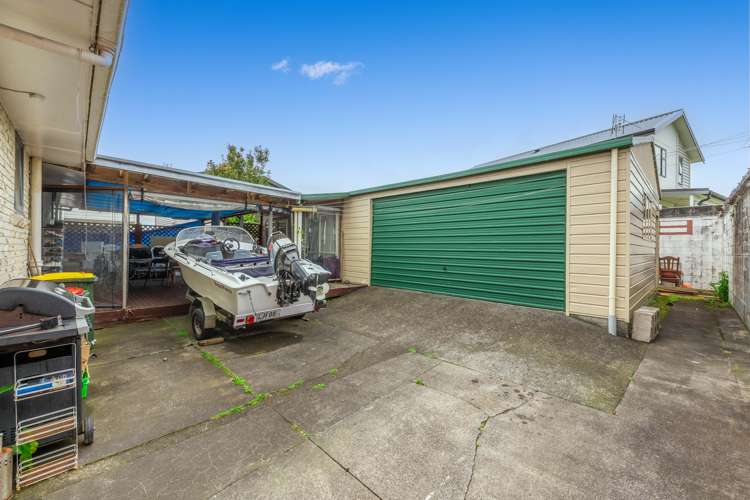 33 Imrie Avenue Mangere_13