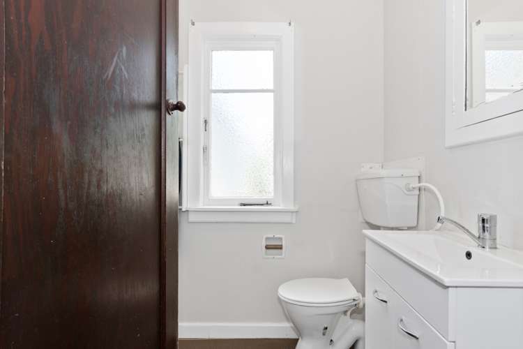 53 Windsor Road Bellevue_7