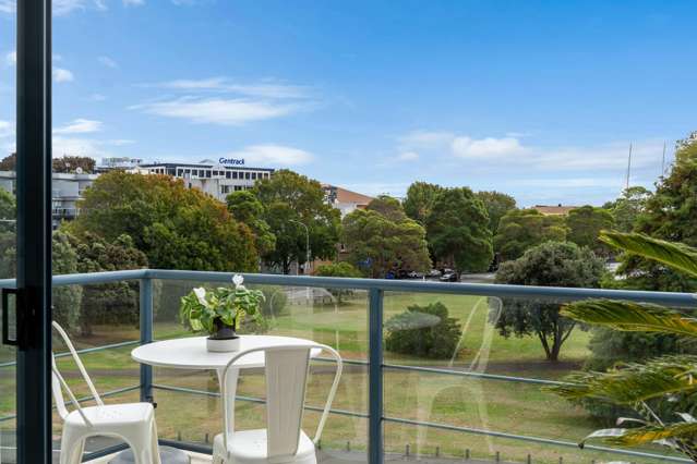 4F/220 Victoria Street West Freemans Bay_4