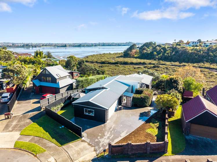 1/18 Davita Place Farm Cove_25