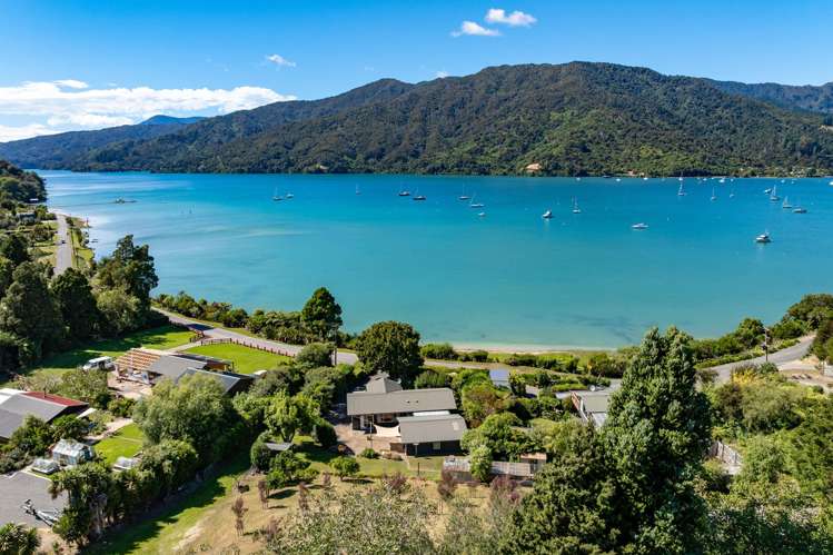 337 and 337a Anakiwa Road Anakiwa_27