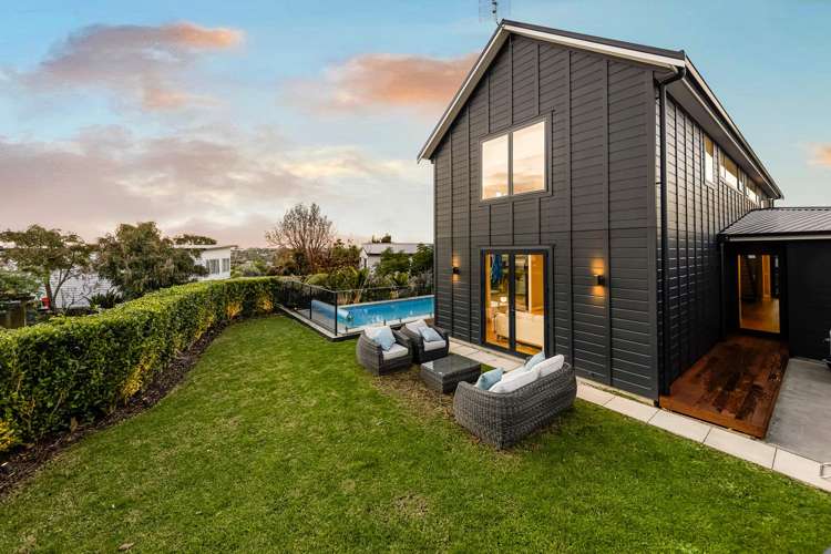 11 Sharon Road Browns Bay_37