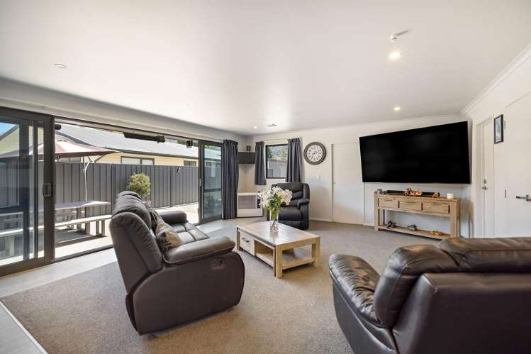 2 Preston Drive_5