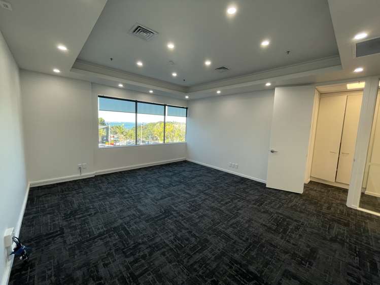 Address withheld Takapuna_6