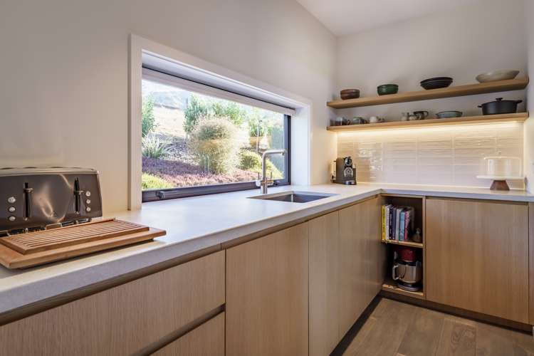 12 Jade Drive Wanaka_9