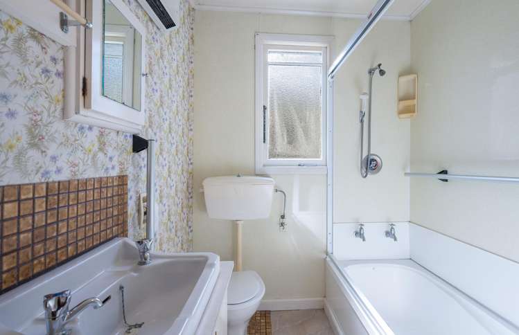 23 Polstead Road Stoke_16