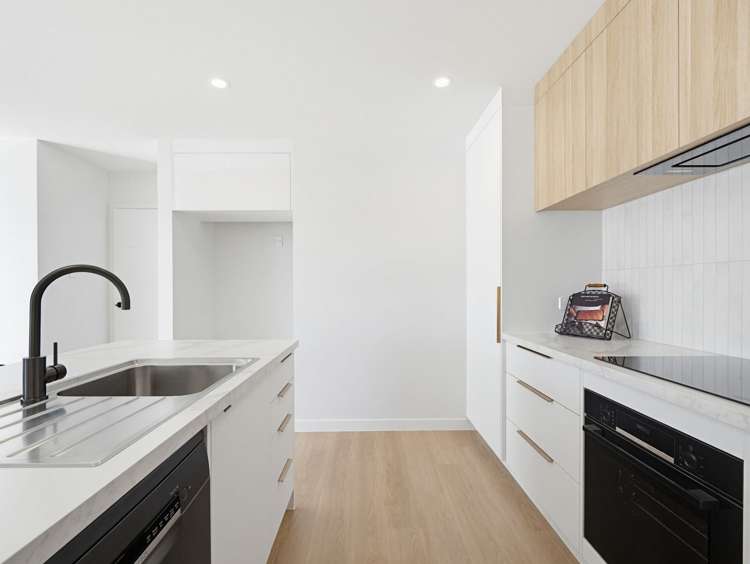 2/11 Landing Road Whakatane_9