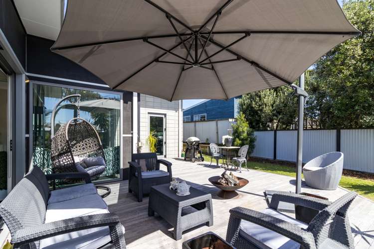 27 Pompano Key Papamoa_1