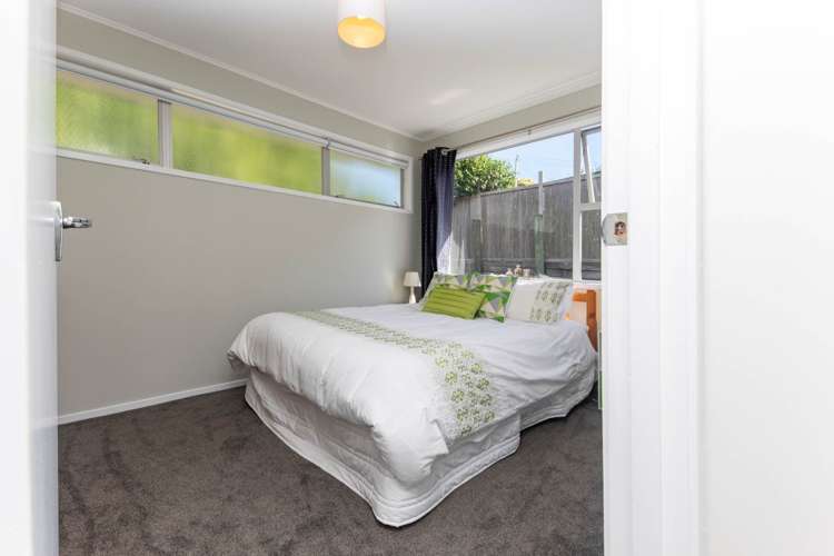 60 Fairmount Road Titirangi_10