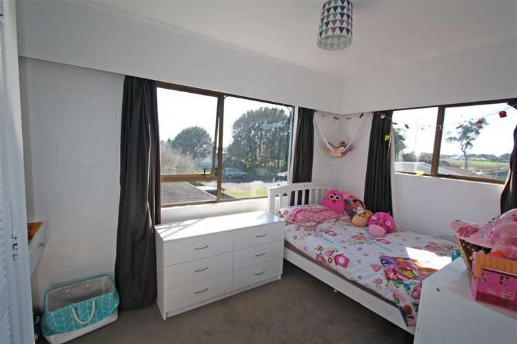 220 Parklands Avenue Bell Block_23