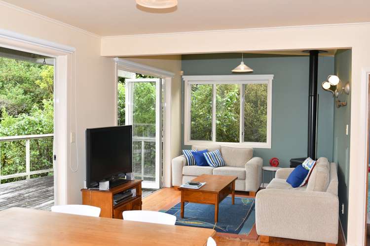 14 Hillside Crescent Leigh_8