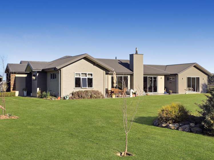 305 Parsons Road_2
