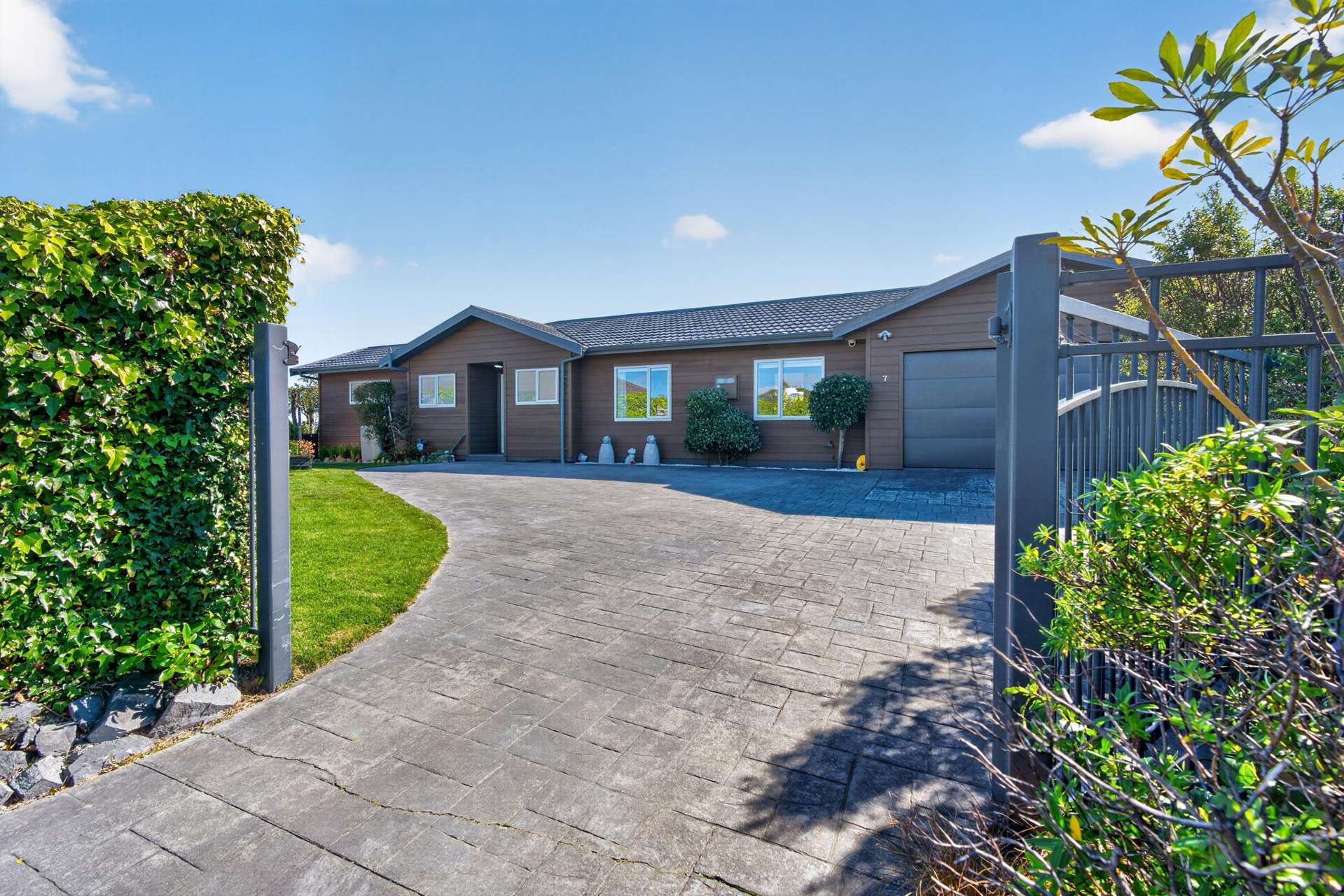 7 Lemonwood Grove Maungaraki_0