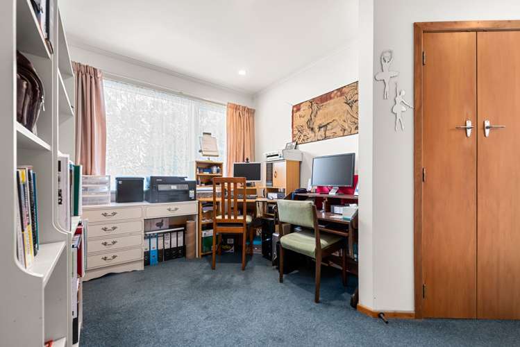 4 Cotswold Crescent Newlands_11