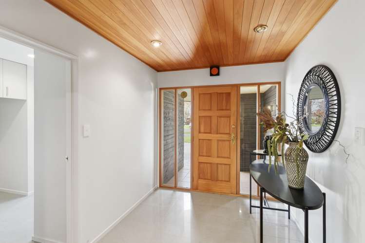 12 Hatfield Place Avonhead_16