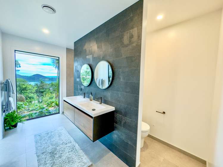 8 Parua Cemetery Road Parua Bay_34