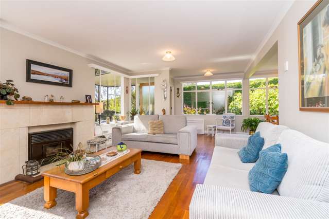 1 Saint Ronans Road Macandrew Bay_3