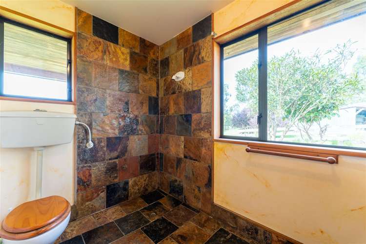 531 Doake Road Levels Valley_9