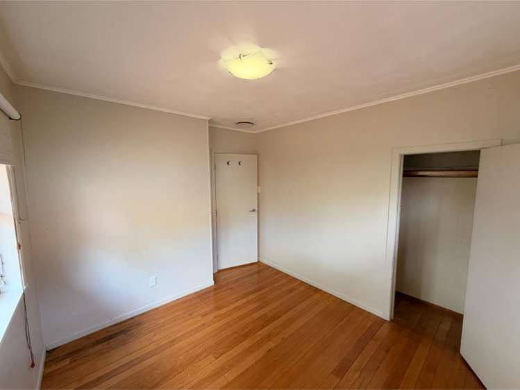 69 Stottholm Road Titirangi_15
