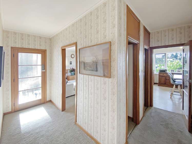 8 Feltham Street Hunterville_11