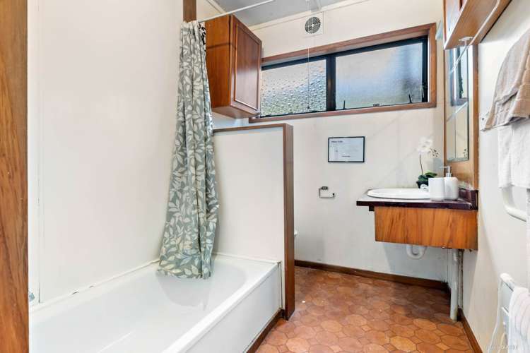 15 Balmoral Road Epsom_13