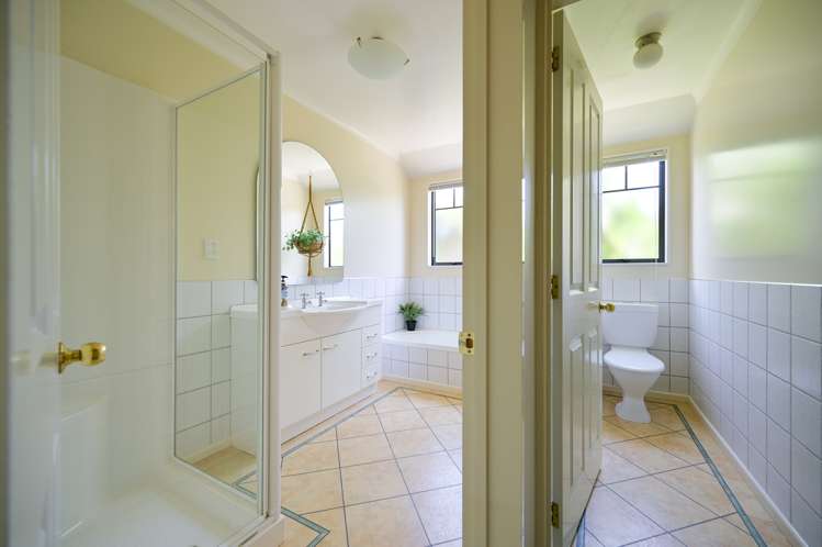 123 Aldinga Avenue Stoke_13