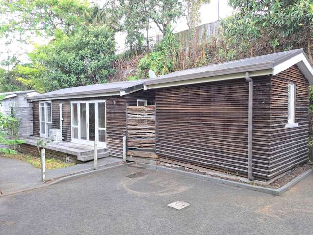 Easy-Care 1-Bedroom Unit