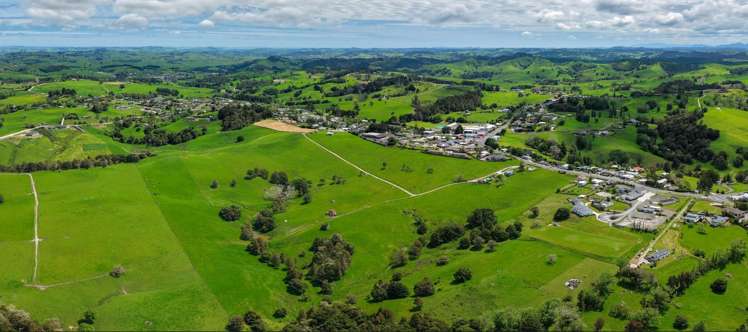 122 Hurndall Street East Maungaturoto_8