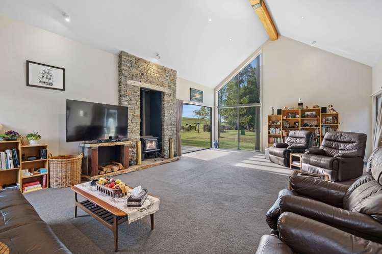 32 Baker Road Poroti_12