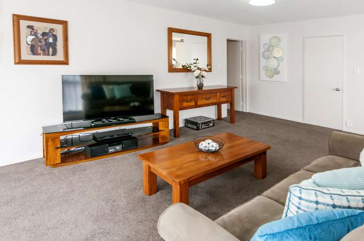 2/52 Middlepark Road Sockburn_8