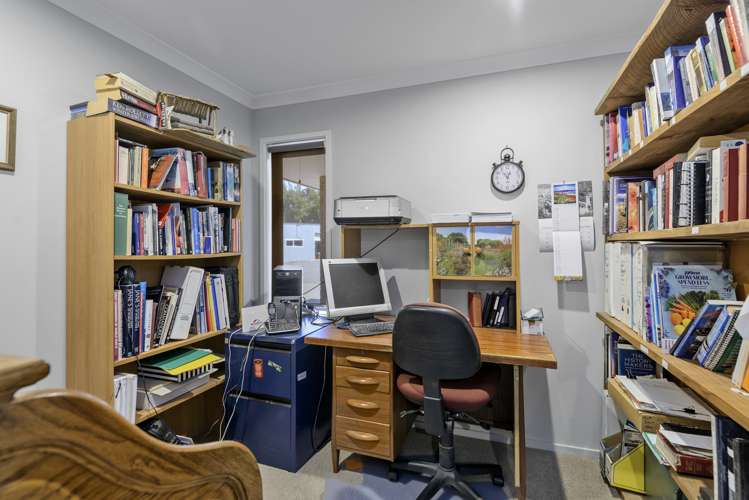 722 Downs Road West Eyreton_11