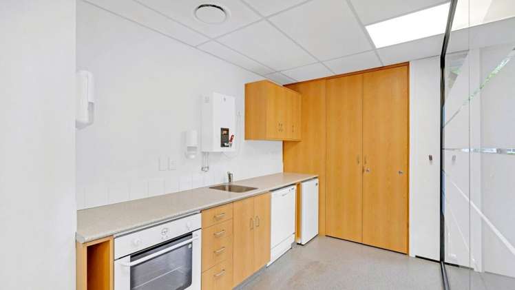29-31 Sir William Pickering Drive Burnside_7