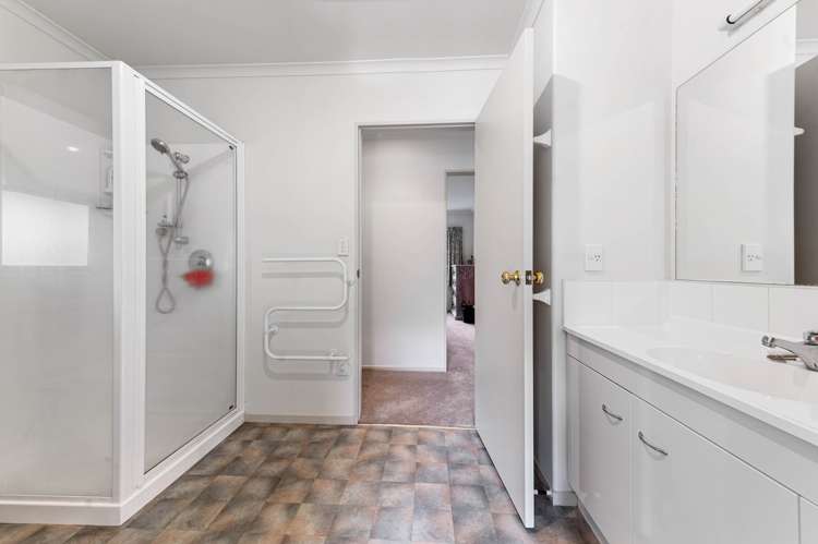 44/285 Vaughan Road Owhata_10