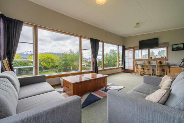 33 Mckerrow Street Te Anau_1
