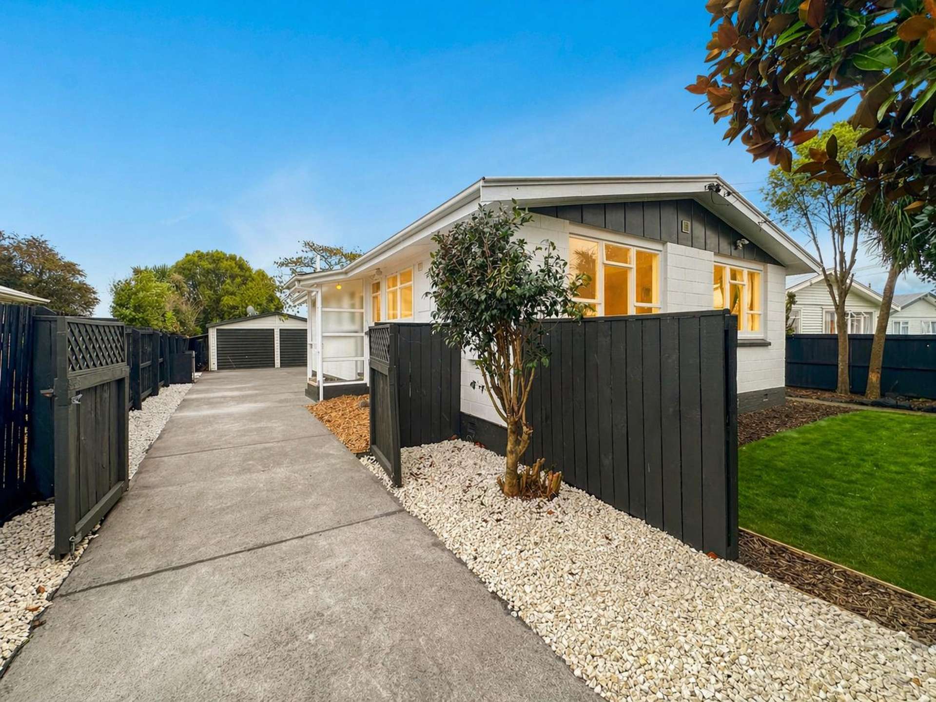 39 Uxbridge Street Redwood_0