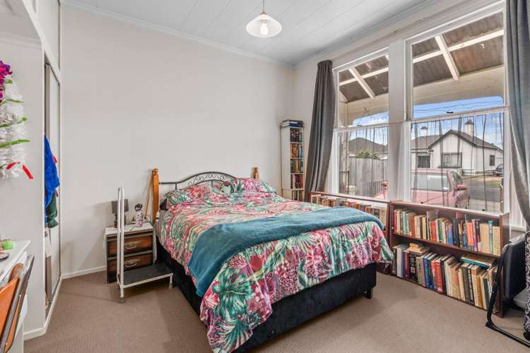 16 Freyberg Street Saint Kilda_14