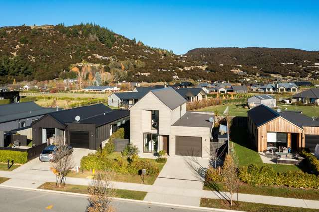 8 Glen Dene Crescent Wanaka_2