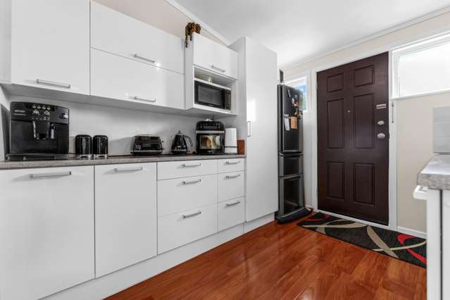 Perfect for first-home buyers in a Prime Location!