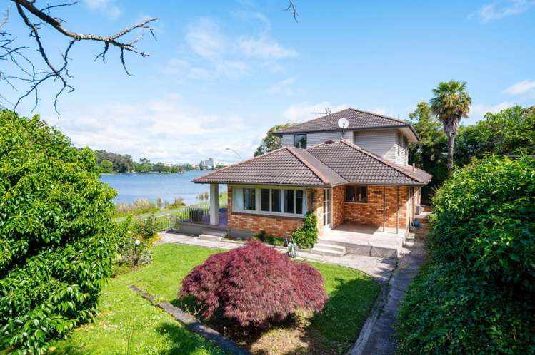 45 Lake Domain Rd_22