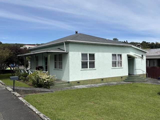 3 Bedrooms in Prime Location