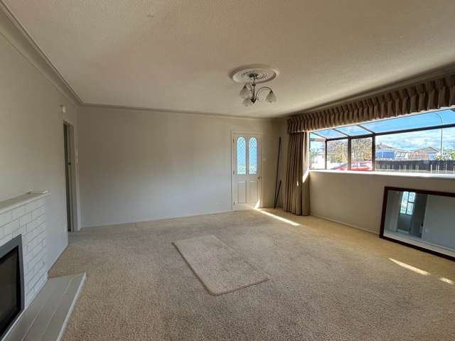 57 Emmett Street Greerton_4