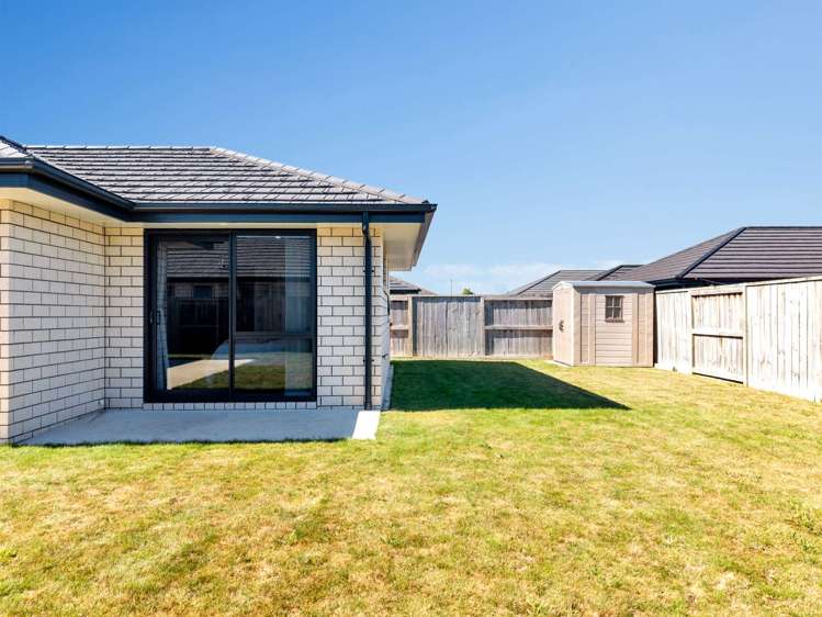 11 Kimbrae Drive Rototuna North_18