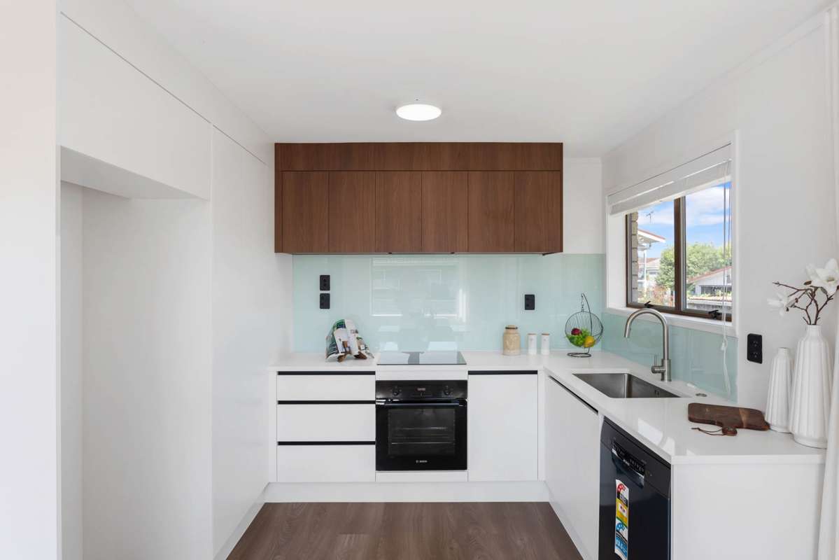 2/45 Blacklock Avenue_3