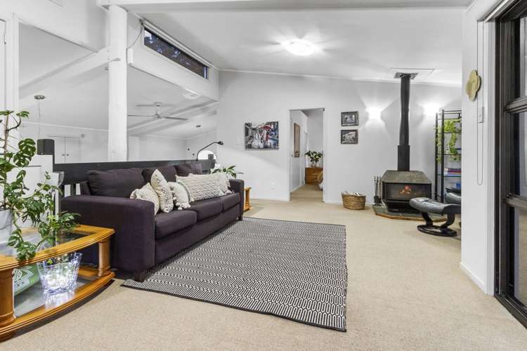 81 Rosecamp Road Beach Haven_20