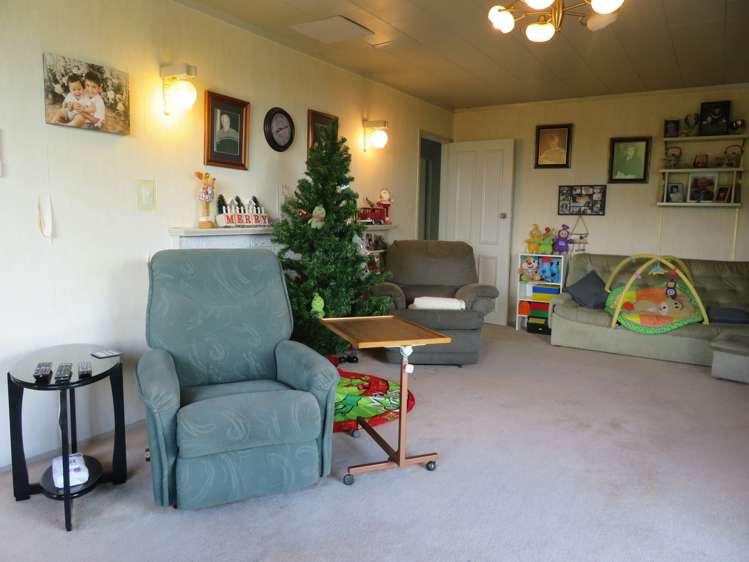 1101 Queen Street Thames_8