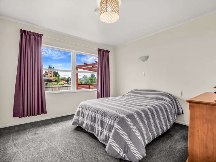 5 Porikapa Road Owhata_12